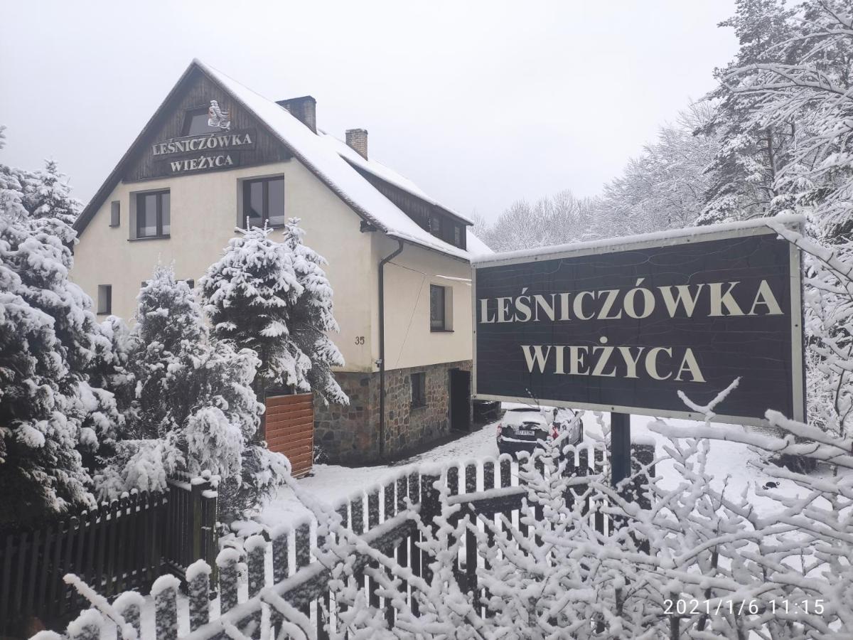 Lesniczowka Wiezyca I Domki Szymbark  Eksteriør billede